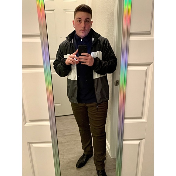 Meet your Posher, Jaxx - Picture 1 of 1